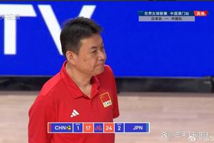 杨瀚森单手隔扣两人！中国男篮后半节打出19-4攻击波